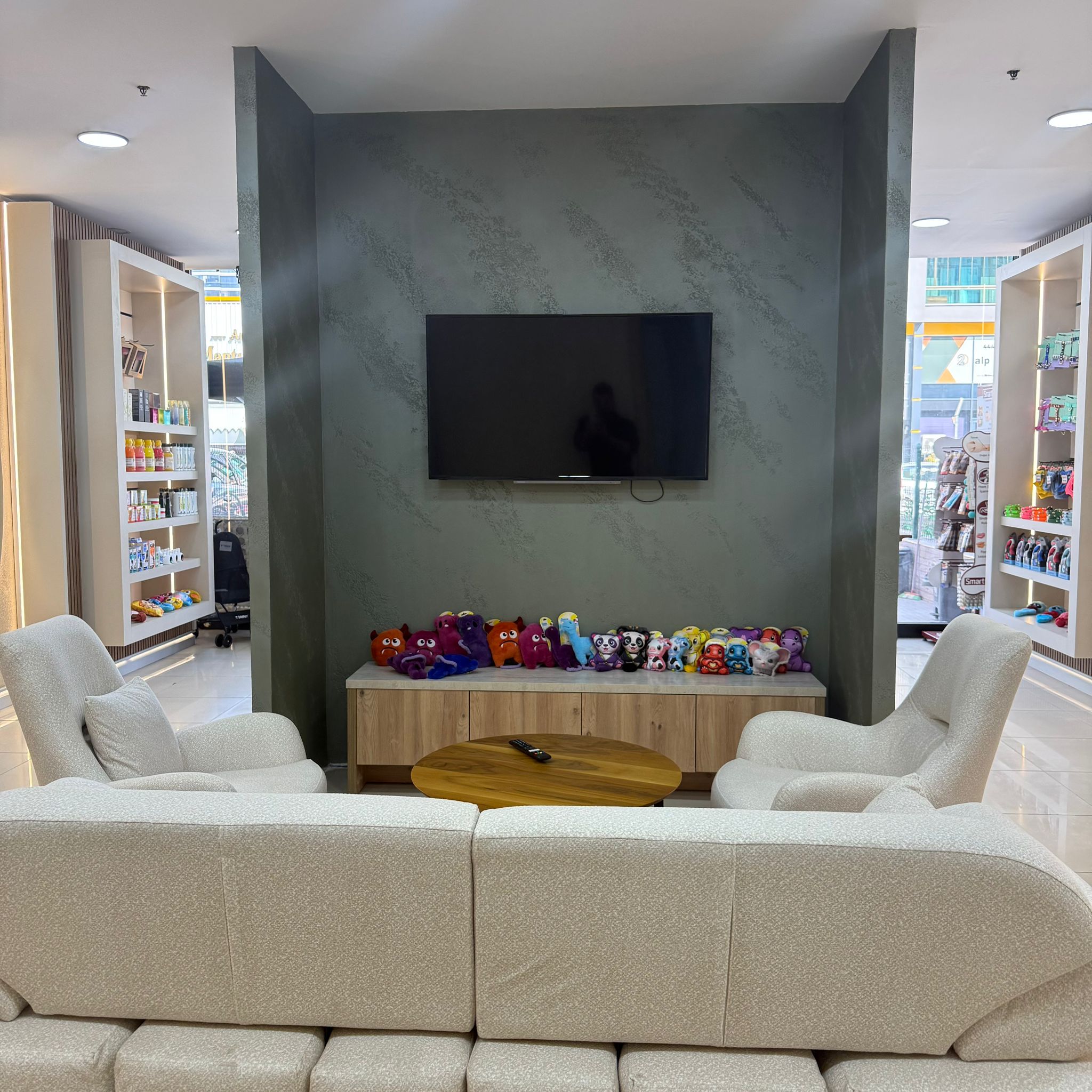 Bekleme Salonumuz